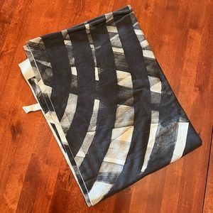 Lululemon yoga towel for mat